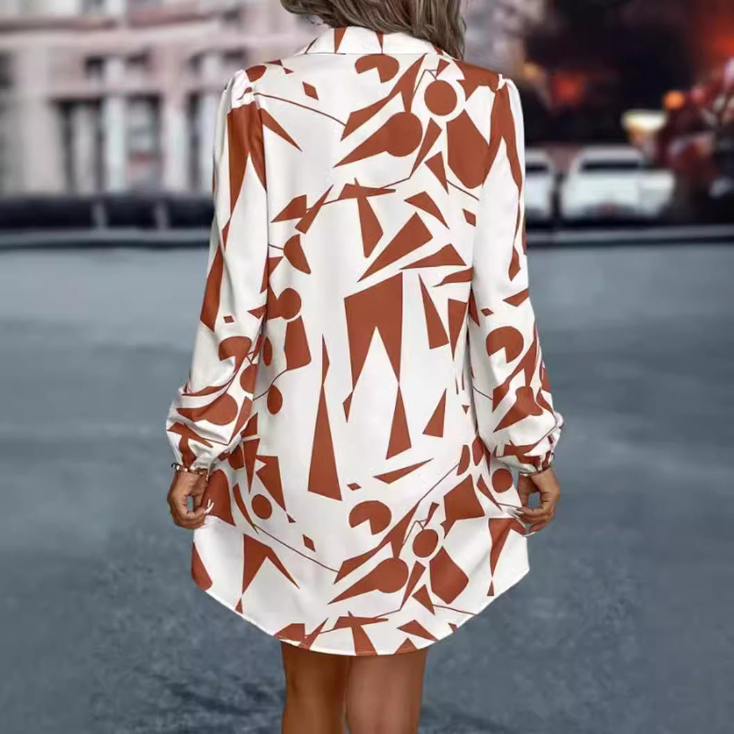 Dame skjortekjole med moderne geometrisk print Stilla