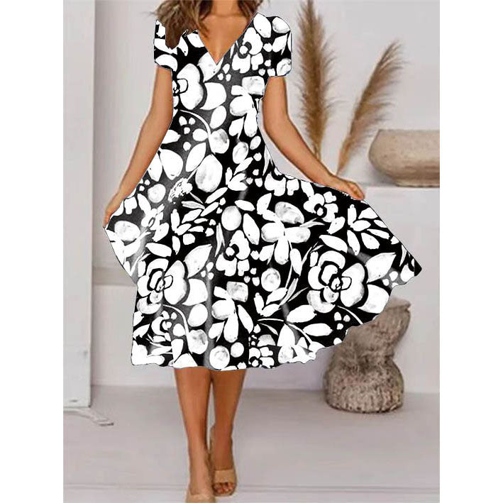 Stilla | Chic Floral Print V-Hals Kortærmet Dress