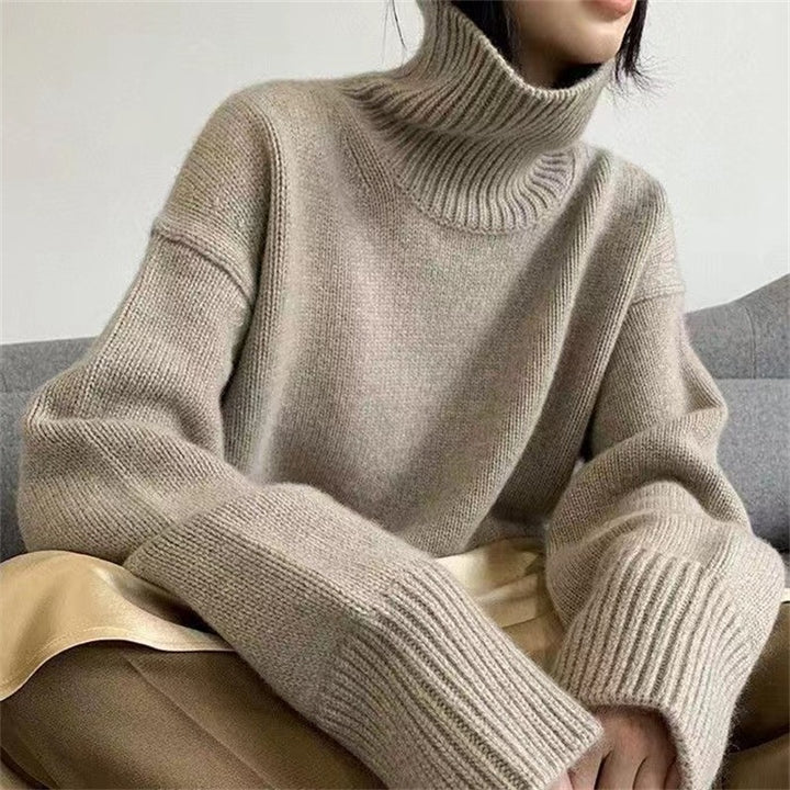 Kvinders oversized højhalset sweater med blødt strik Stilla