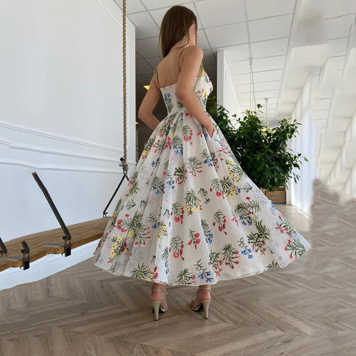 Dame Blomsterprydet Sommerkjole med dyrevenlig bomuld og Midi-længde Stilla