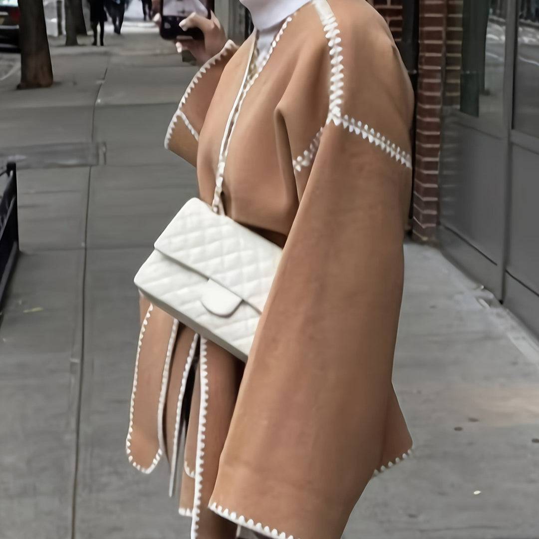 Dame trendende Oversized-jakke med kunstnerisk detalje Stilla