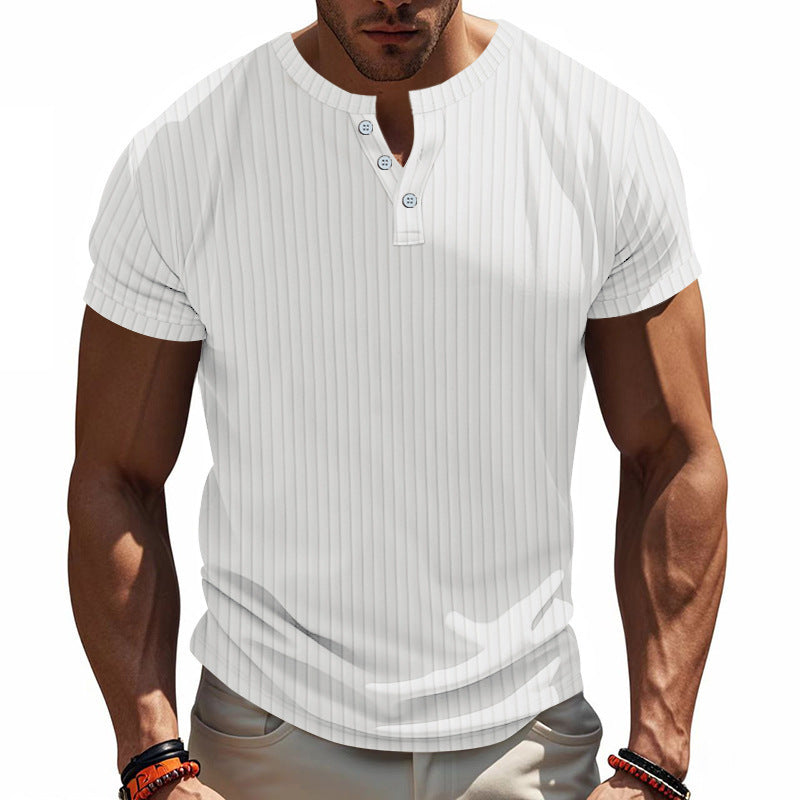 Herren kortærmet Henley T-shirt med struktureret ribdesign og fashionable knapdetaljer Stilla