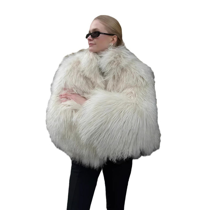 dame oversized kunstpelsjakke med voluminøse ærmer og luksuriøs finish Stilla