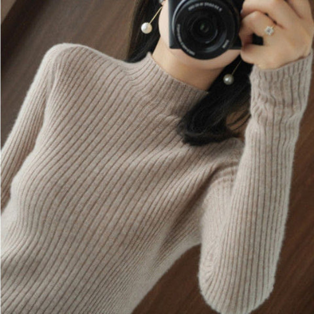 Damer Elegant og figurfremhævende turtleneck sweater Stilla