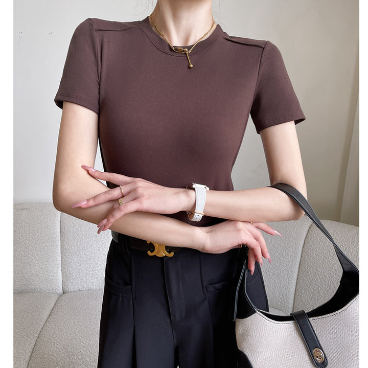 Dame figursyet T-shirt med kort arm og elastisk materiale Stilla