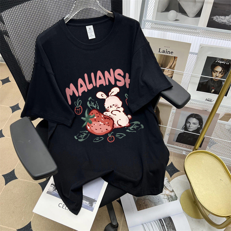 Dame T-shirt med glædeligt jordbær- og kaninmotiv Stilla