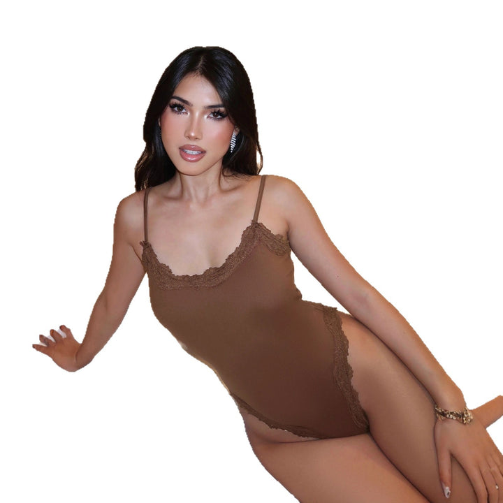 Dame body med elegante spidsdetaljer Skovae