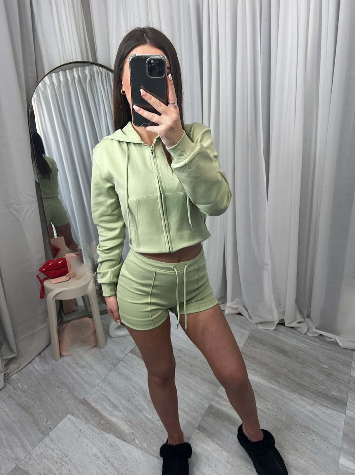 Kvinders sporty crop top og shorts sæt Skovae