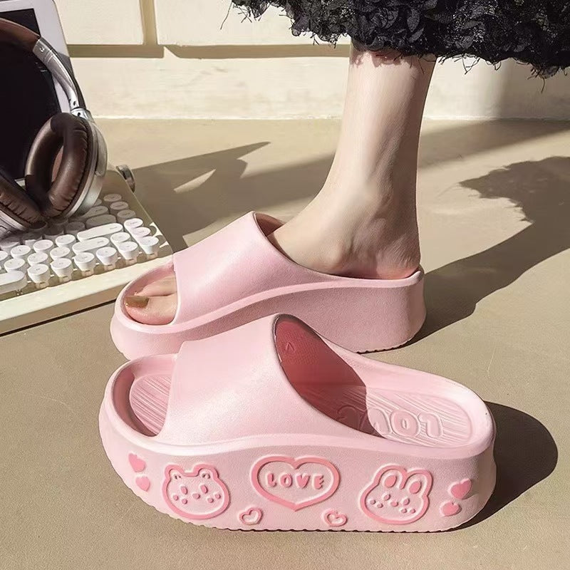 Dame Komfortable og legende platform-sandaler med dyremotiver og skridsikker sål Stilla