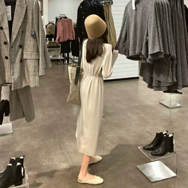 Femme Knap-Down Strikkjole med justerbar talje Stilla