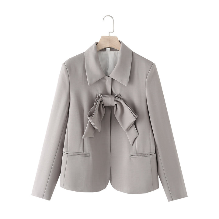 Femme Tailoreret Blazer med Sløjfedetalje Stilla