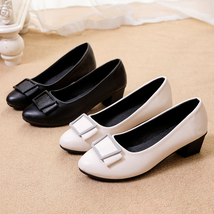 Dame elegante pumps med moderigtigt bånd-detail og behagelig blokhælhæl Stilla