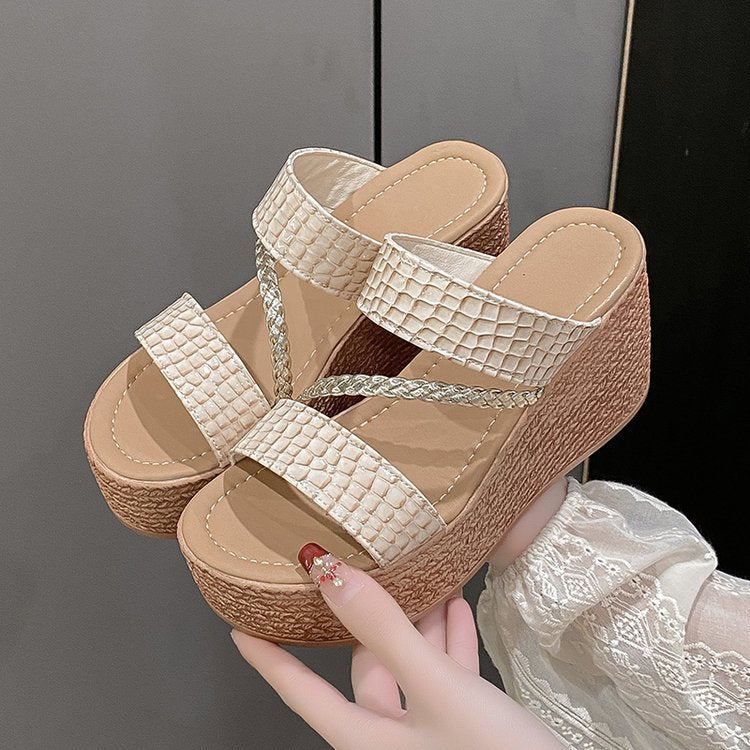 Dame Wedge-sandaler med flettet overdel og komfortabelt fodbånd Stilla