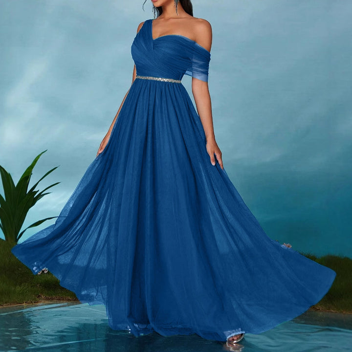Damer Elegant Off-Shoulder Aftenkjole med glitrende Taljev betoning Stilla