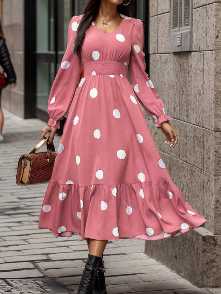 Dame maxikjole med voluminøse ærmer og moderne polka-dot mønster Stilla