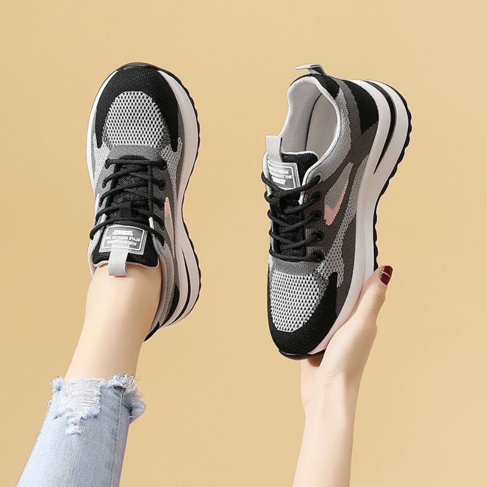 Dame Innovative og jakke-lignende Sneakers Stilla