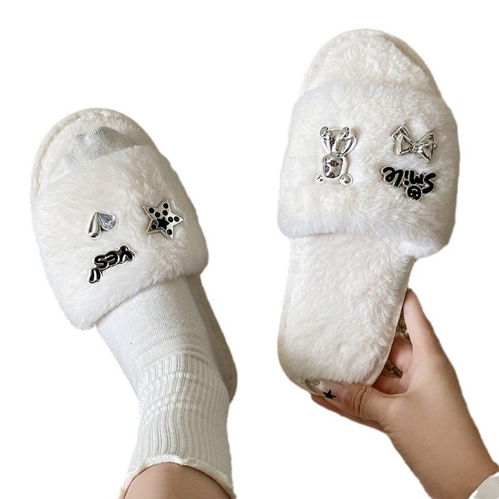 Dame slippers med blødt overmateriale og stilfulde applikationer Stilla