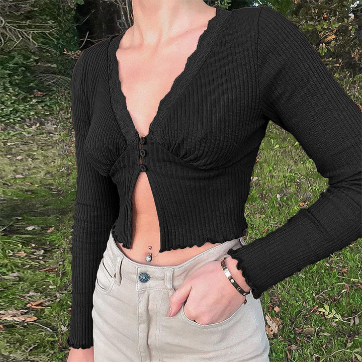 Dame Crop-top med feminin spids og knapdetaljer Skovae