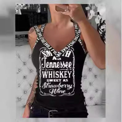 Dame Tanktop med grafisk skrift og moderigtige stropper Stilla