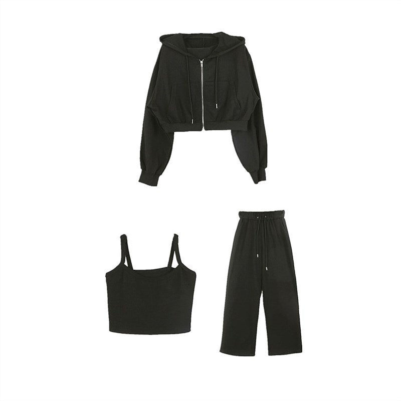 Kvinders fashionable tre-delt sæt med cropped hoodie, tank top og brede bukser Stilla