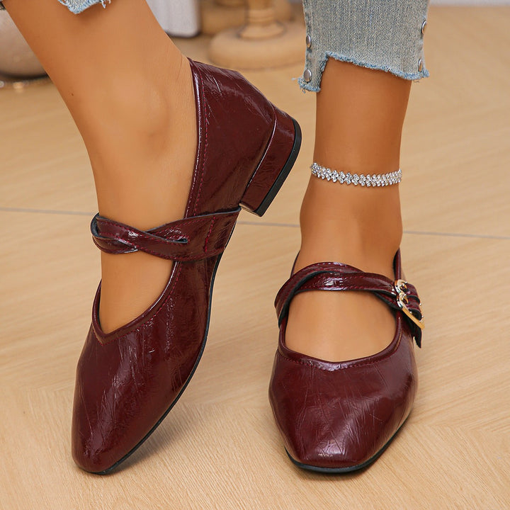 Damer Elegante Ballerinas med dobbelte remme og metaloverflade Stilla