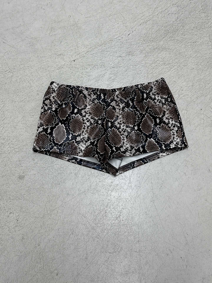 Dame shorts med moderigtigt slangeprint og høj talje Skovae