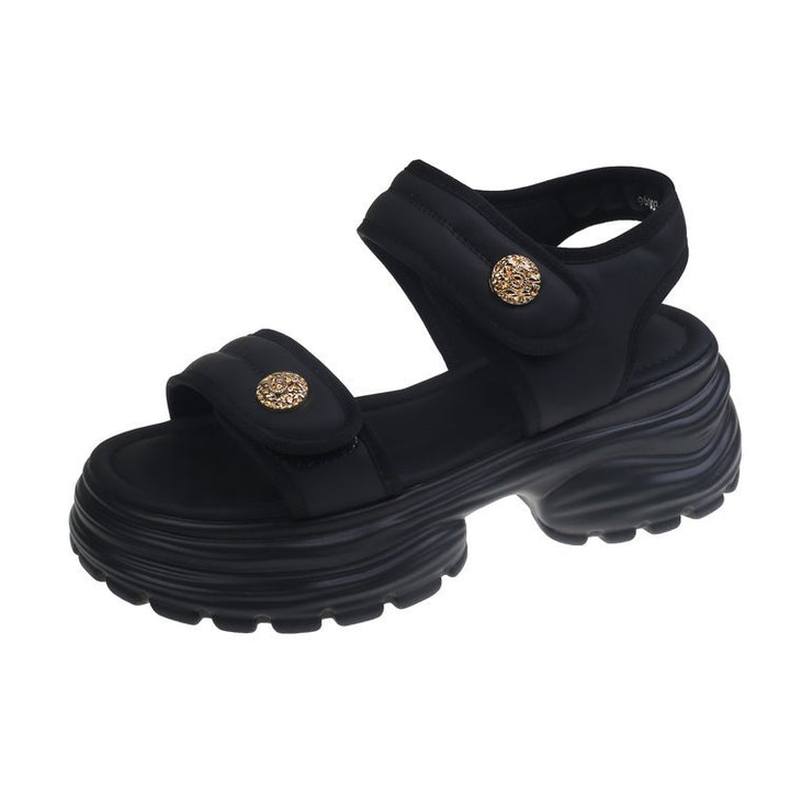Dame mode-sandaler med behagelig velcro-lukning og trendy profil Stilla