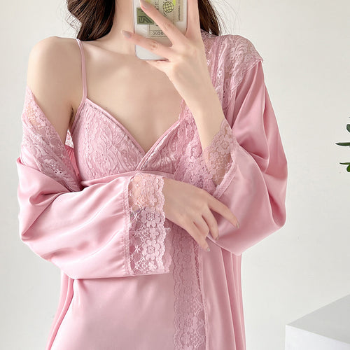 Dame Elegant Nattøj med Spidsedekoration og Kimono-Ærmer Stilla