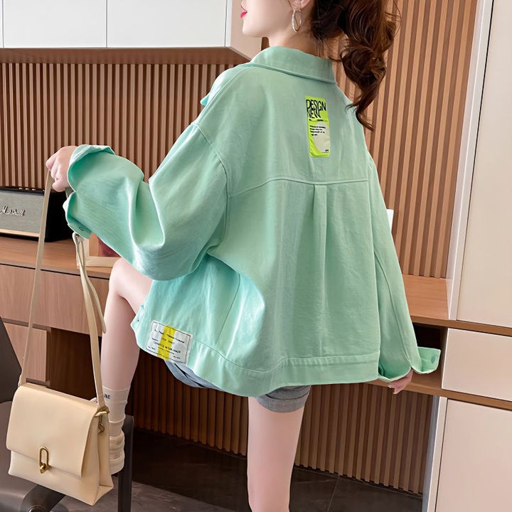 Kvindernes fashionable oversized jakke med trykknapper Stilla