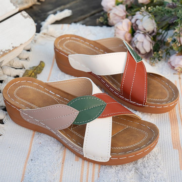 Dame Komfortable og stilfulde sandaler med elegant remdesign Stilla