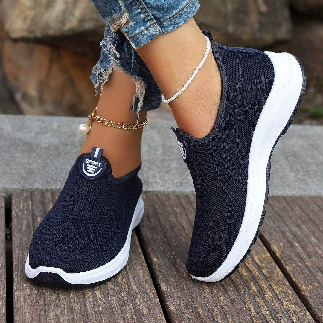 Dame Behagelige Slip-On Sport Sneakers med elastisk Overdel og fleksibel Sål Stilla