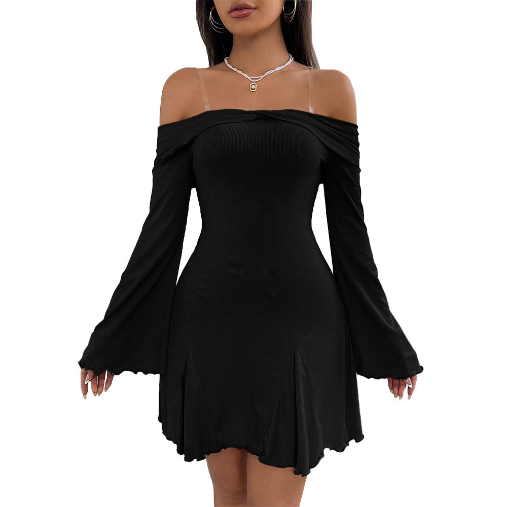 Damer off-the-shoulder mini kjole med elegante flæseærmer og trendy design Stilla
