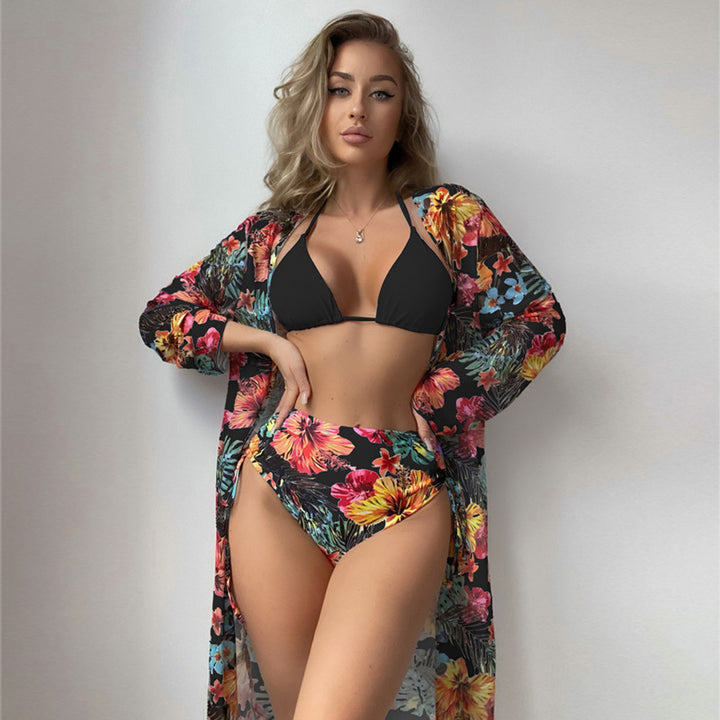 Dame bikini sæt med blomster kimono og højtaljede shorts Stilla