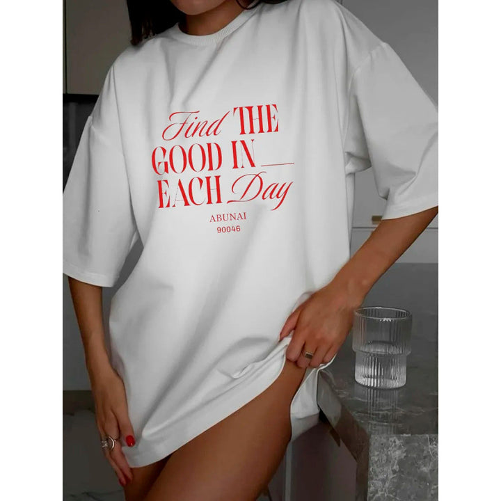 Dame Relaxed-Fit T-shirt med inspirerende statementtryk og moderne snit Stilla
