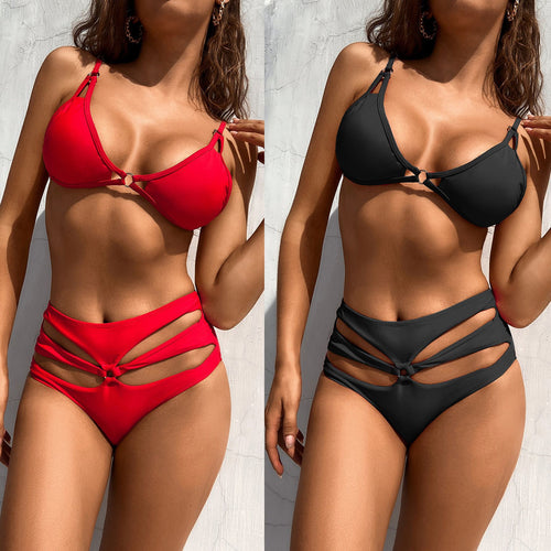 Damer todelt bikini med innovativt cut-out-design og elegant bæresystem Stilla