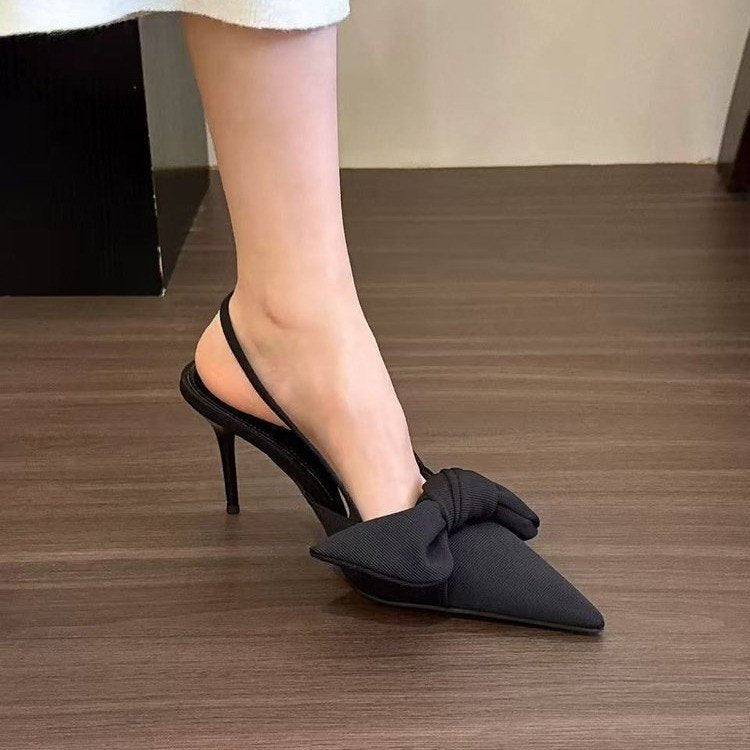 Dame Slingback-Pumps med spids tåparti og sløjfedekoration Stilla