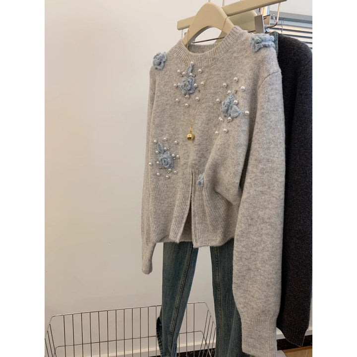 Dame sweater med tekstureret blomsterdesign og perle udsmykning Stilla