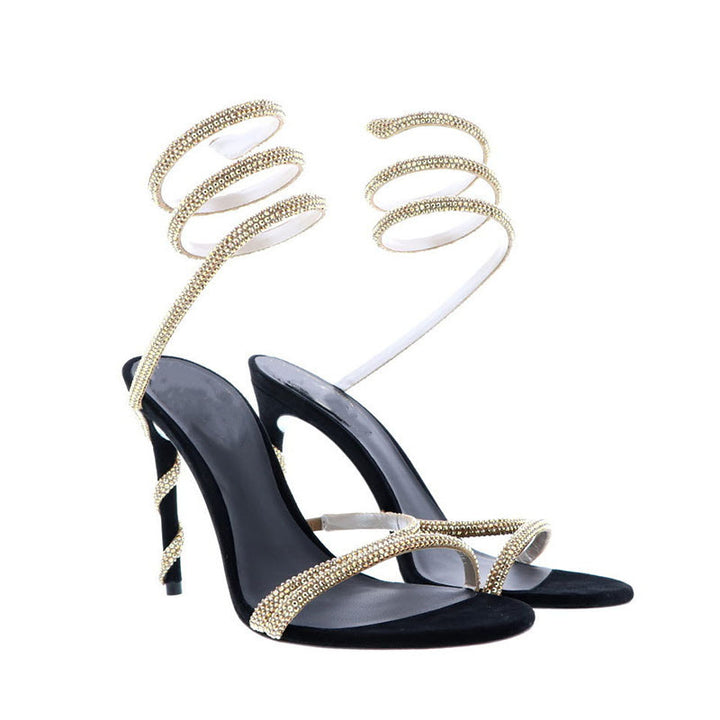 Femme Strappy Højhælede Sandaler med spiralformede Strassakcenter Stilla