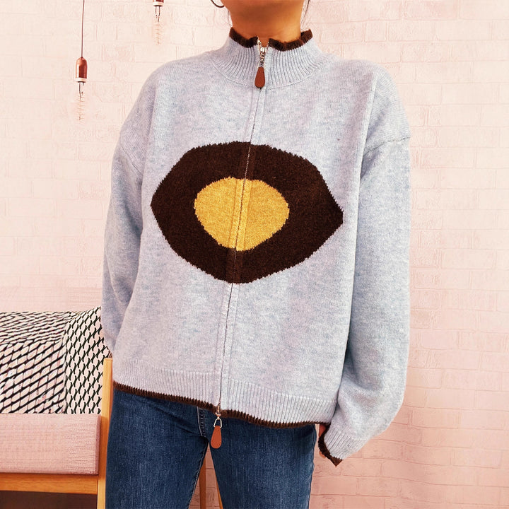 Kvinders hyggelige strikket sweater med lynlås og unikt design Stilla