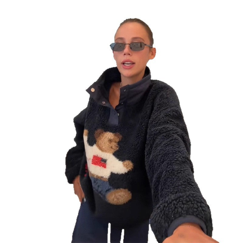 Dame Fluffy Sweater med Unikt Dyremotiv Stilla