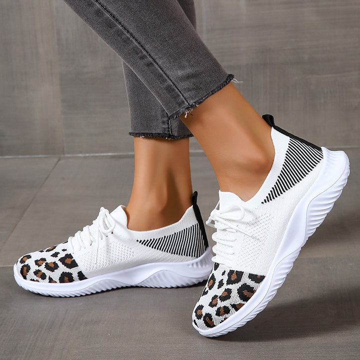 Dame Sporty Sneakers med åndbart overmateriale og moderigtigt leopardmønster Stilla