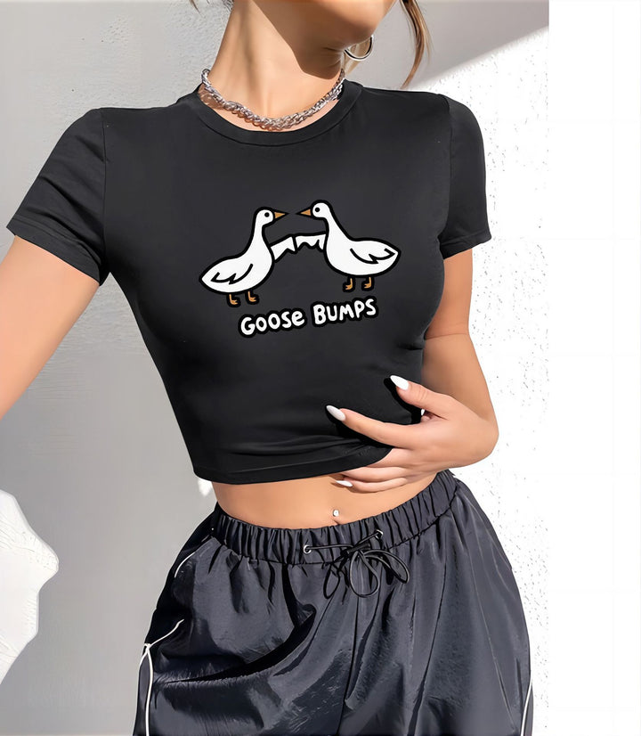 Damer Crop T-Shirt med moderne grafiktryk Skovae
