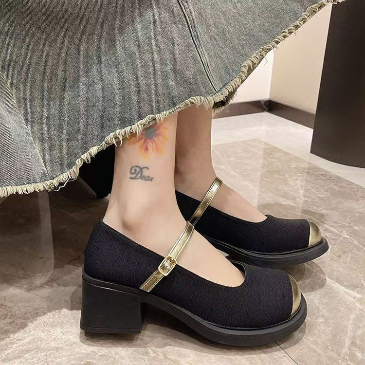 Dame klassiske Mary Jane sko med fashionabel rem og stabil blokhæl Stilla