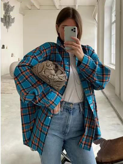 Damer afslappet ternet bluse med oversized snit og praktisk brystlomme Stiila