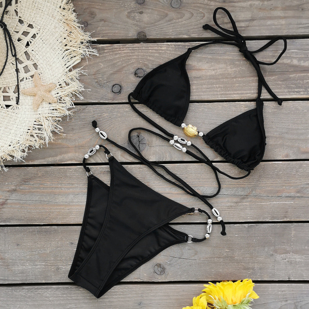 Dame bikini-sæt med elegant smykke-detail og justerbare stropper Stilla