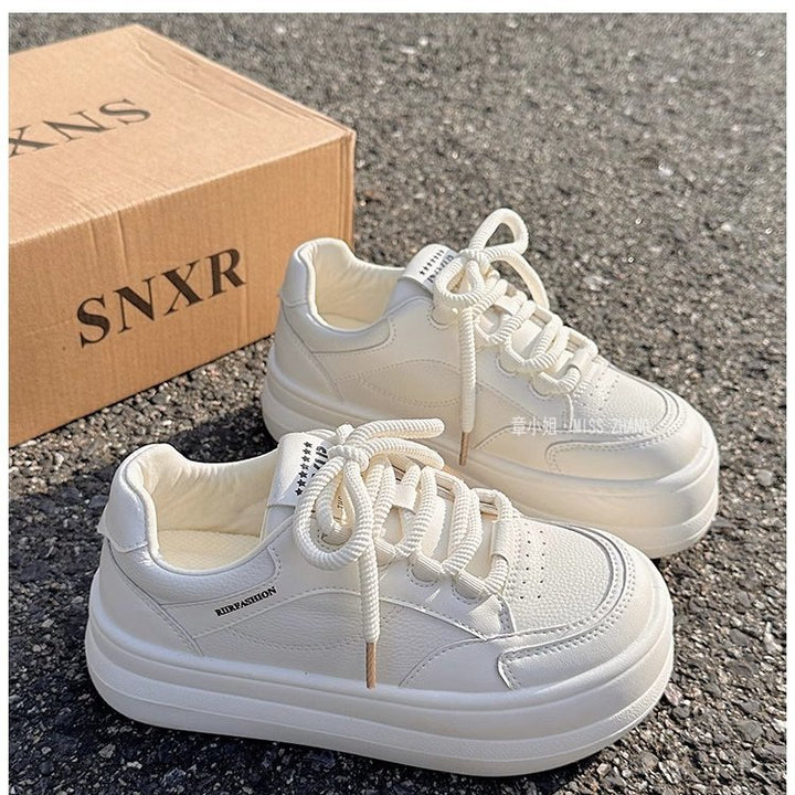 Dame Sportsko med moderne High-Top-design og polstret sål Stilla