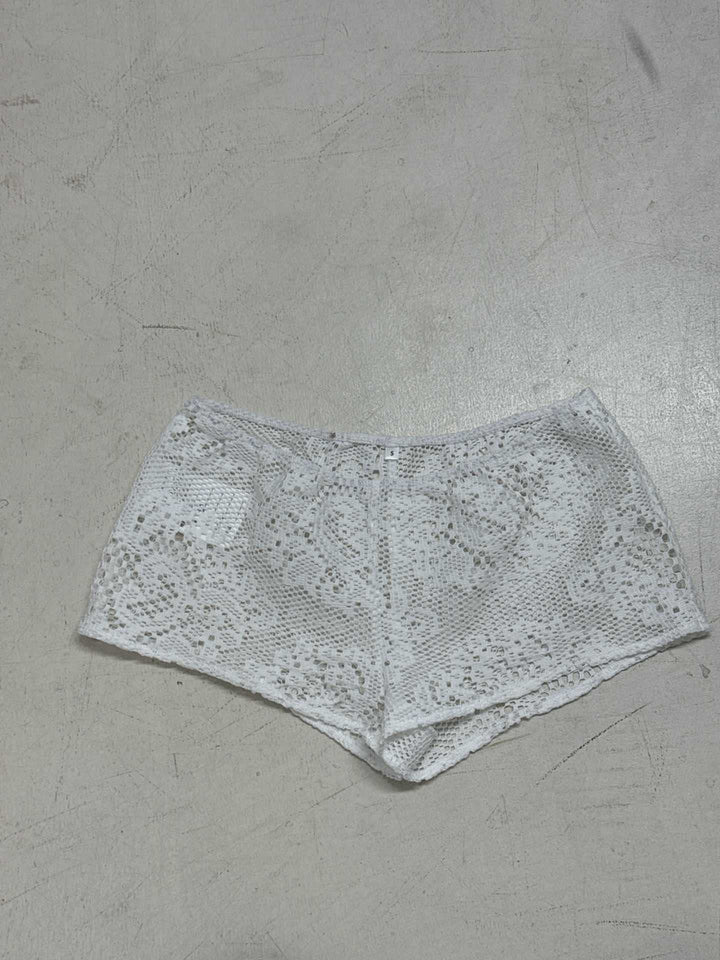 Damernes spidseskjorte med elegant krave og knapdetalje Skovae