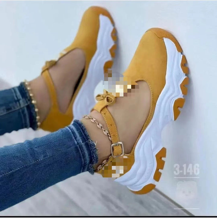 Dame Sporty Sneakers med justerbar rem og åndbar sål Stilla