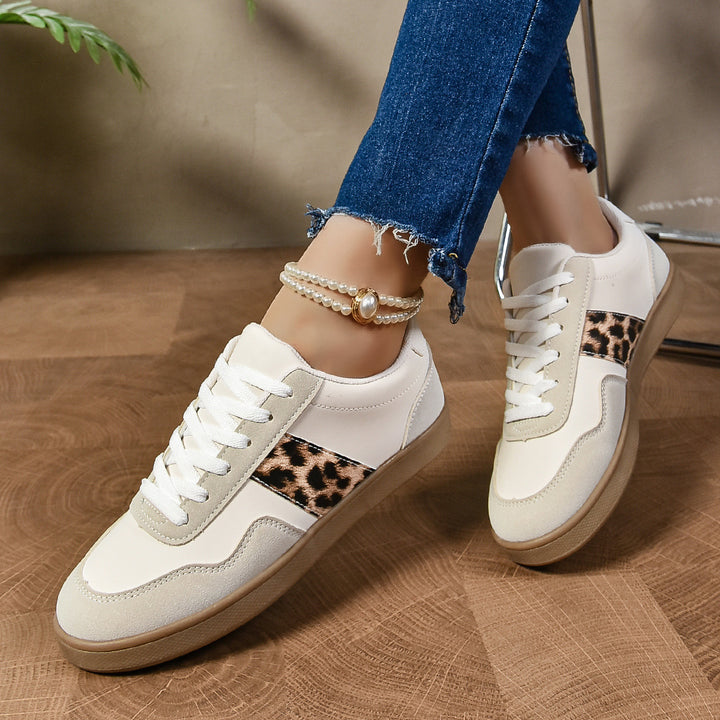 Dame mode Sneakers med animalisk print og polstret sål Stilla