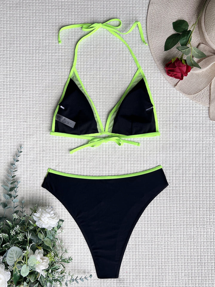 Dame Højskåren bikini med elegant farvekontrast Skovae